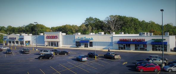 Demopolis Towne Center: 505 US Highway 80 W, Demopolis, AL 36732